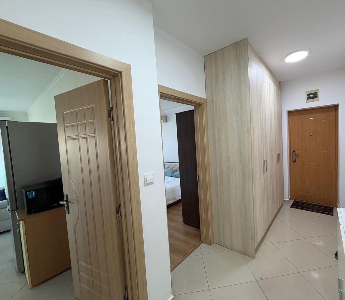 Mořské pohodlí a útulnost ve Sveti Vlas – apartmán s jednou ložnicí připravený k nastěhování nebo investici