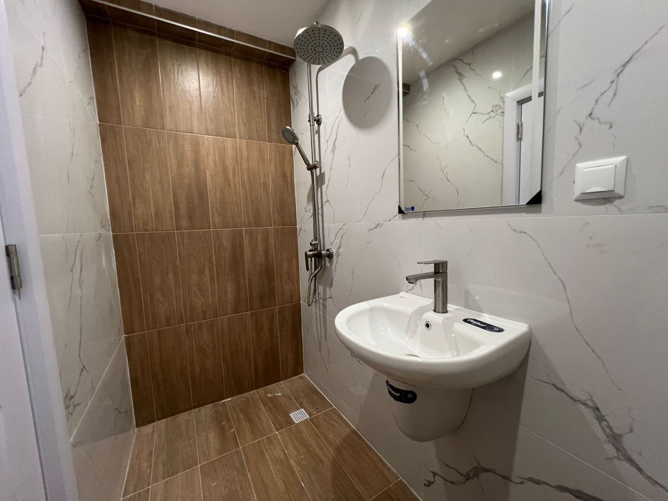 Nový dvoupokojový apartmán v Sozopolu – luxusní nemovitost bez poplatku za údržbu; připravený k vybavení
