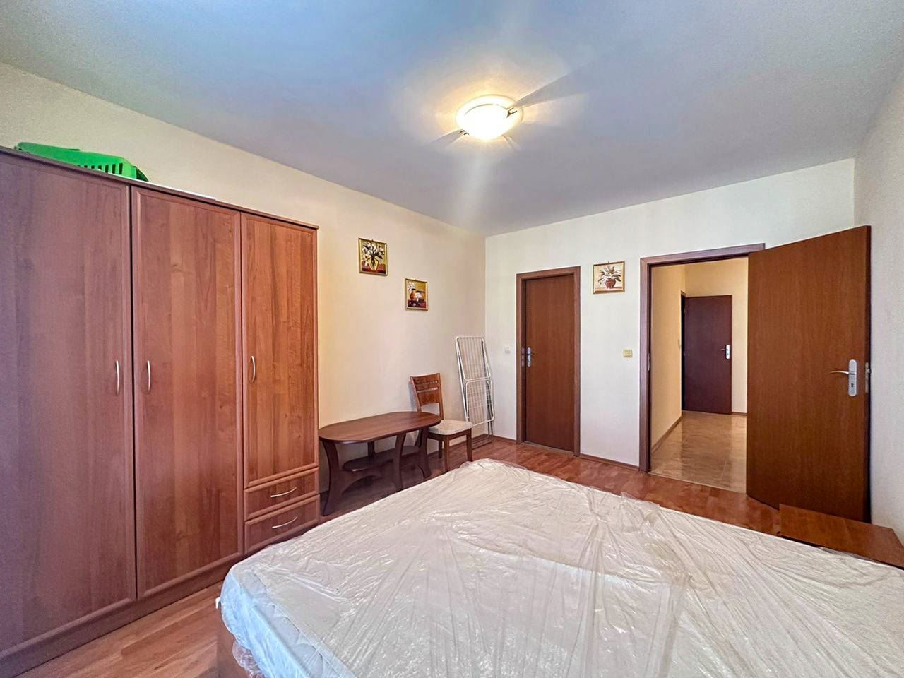 Prostorný byt s jednou ložnicí s Aktem 16 v Sunny Beach – komfort, styl a připravený k nastěhování