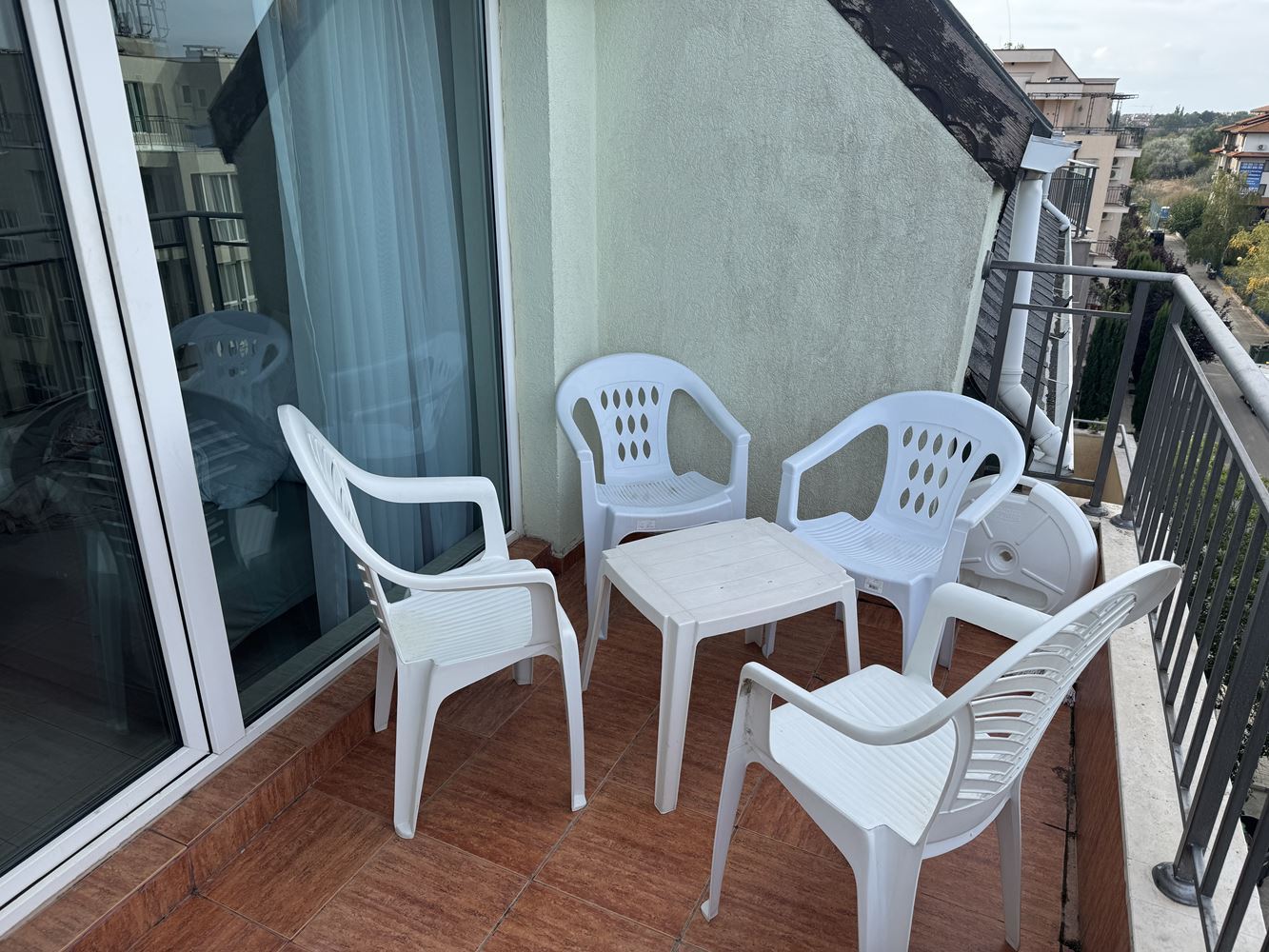 Apartmán s jednou ložnicí a panoramatickým výhledem v srdci Slunečného pobřeží