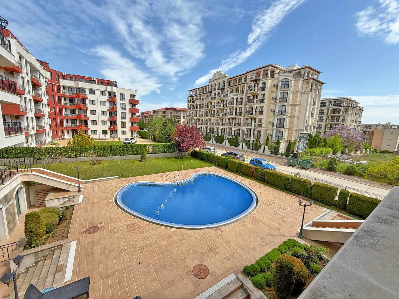 Elegantní apartmán s jednou ložnicí ve Svatém Vlasu – komfort, klid a středomořský styl v blízkosti moře