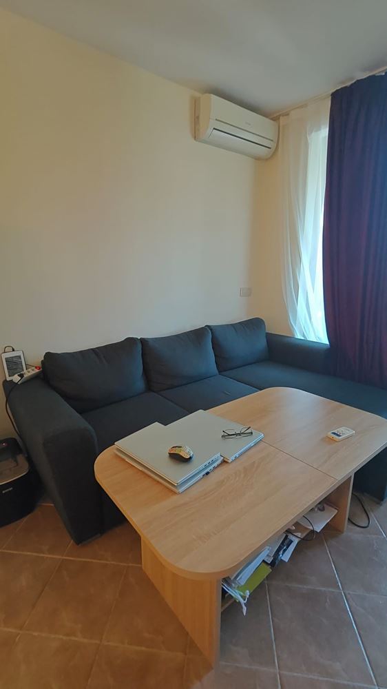 Byt se dvěma ložnicemi a prostornou verandou v luxusním komplexu v Kavatsi, Sozopol