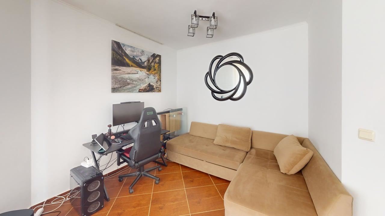 Apartmán s jednou ložnicí a panoramatickým výhledem na moře a hory v komplexu s bazény a wellness centrem SPA