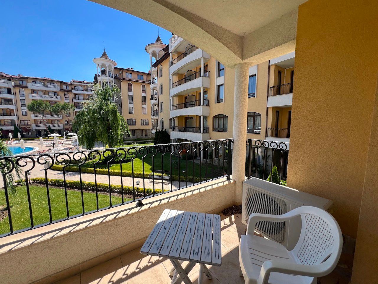 Komfort, bezpečnost a prvotřídní vybavení – elegantní apartmán s jednou ložnicí v Sunny Beach