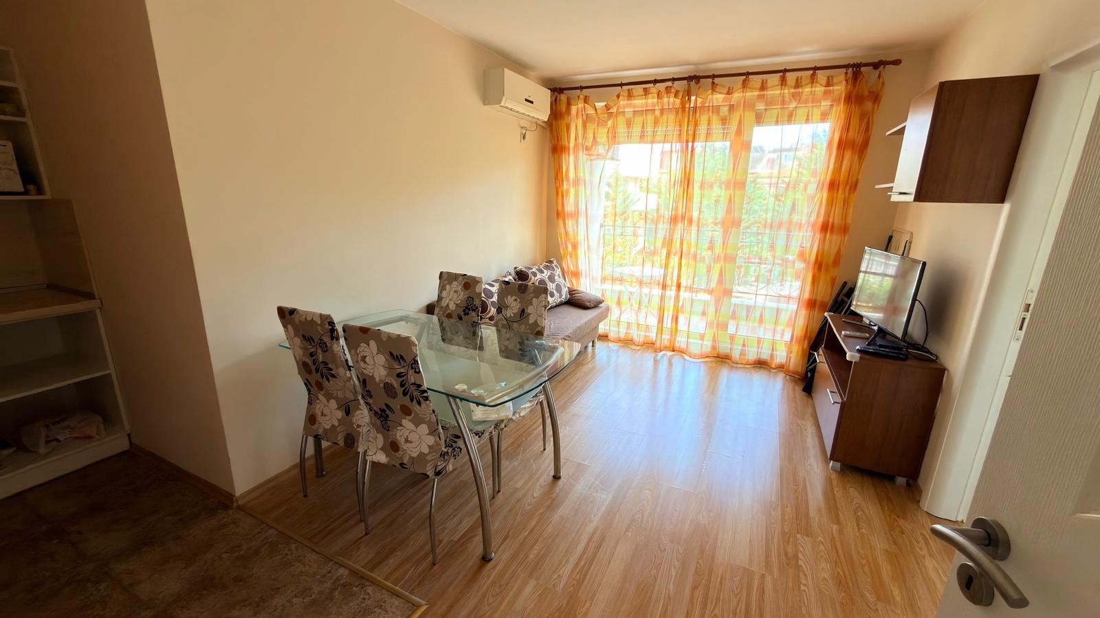 Útulný apartmán se dvěma ložnicemi v Nesebaru – komfortní bydlení v moderním rezidenčním komplexu
