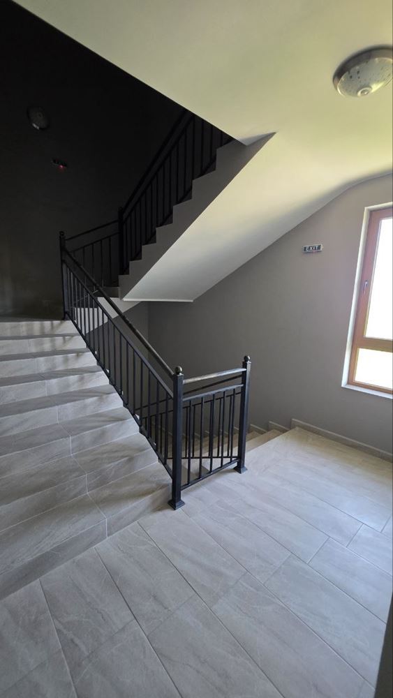 Prostorný apartmán s výhledem na moře v Acheloji – klid, zeleň a luxusní vybavení
