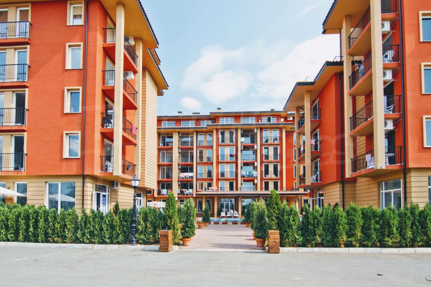 Útulný apartmán s jednou ložnicí v moderním komplexu na Slunečním pobřeží
