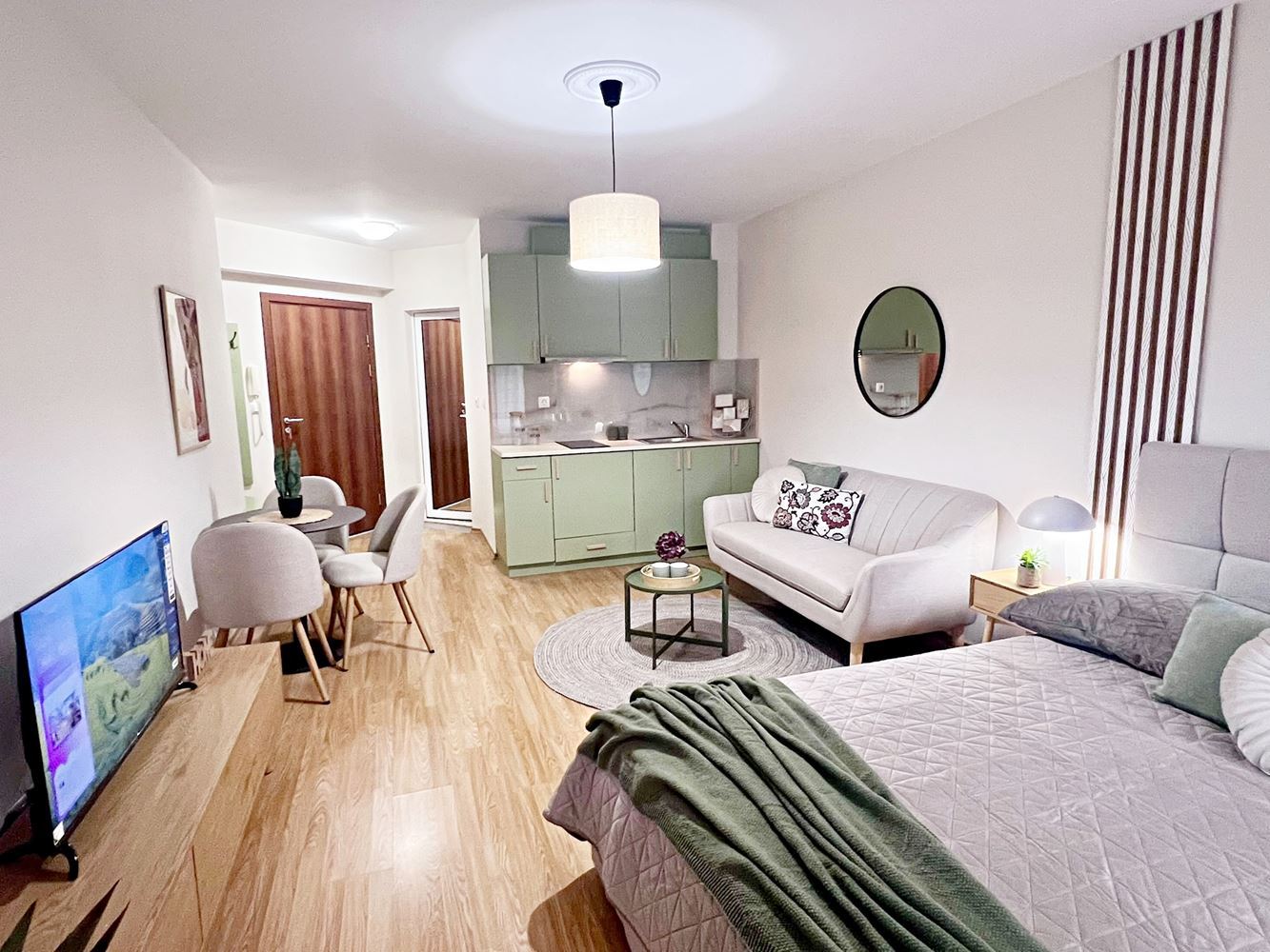 Studio s designovou rekonstrukcí ve Sveti Vlas – pouhých 200 m od moře