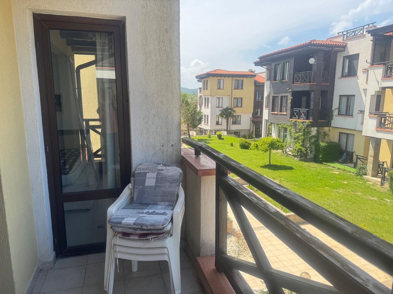 Vysněný domov u moře – apartmán se dvěma ložnicemi, skvělou polohou a širokou nabídkou vybavení