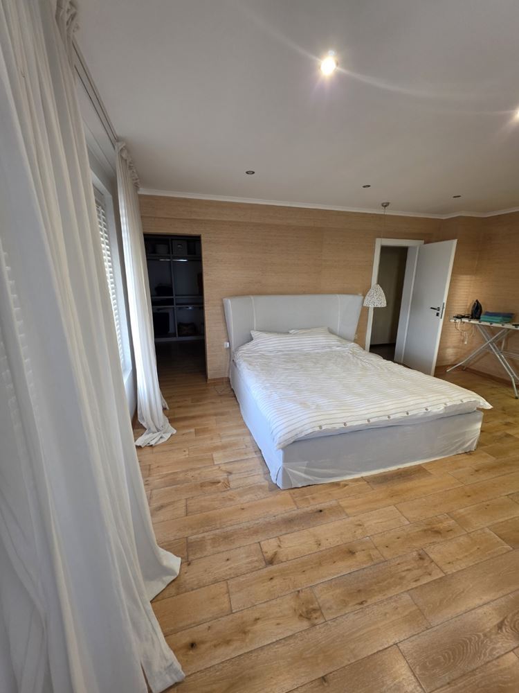 Nesebar: luxusní byt se dvěma ložnicemi a panoramatickým výhledem na moře – 183 m² prostoru, pohodlí a stylu