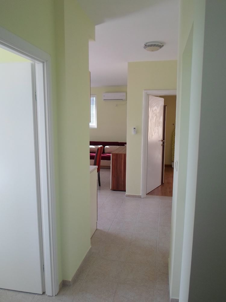 Prostorný apartmán se dvěma ložnicemi v Pomorie s panoramatickým výhledem na moře – ideální domov u pobřeží