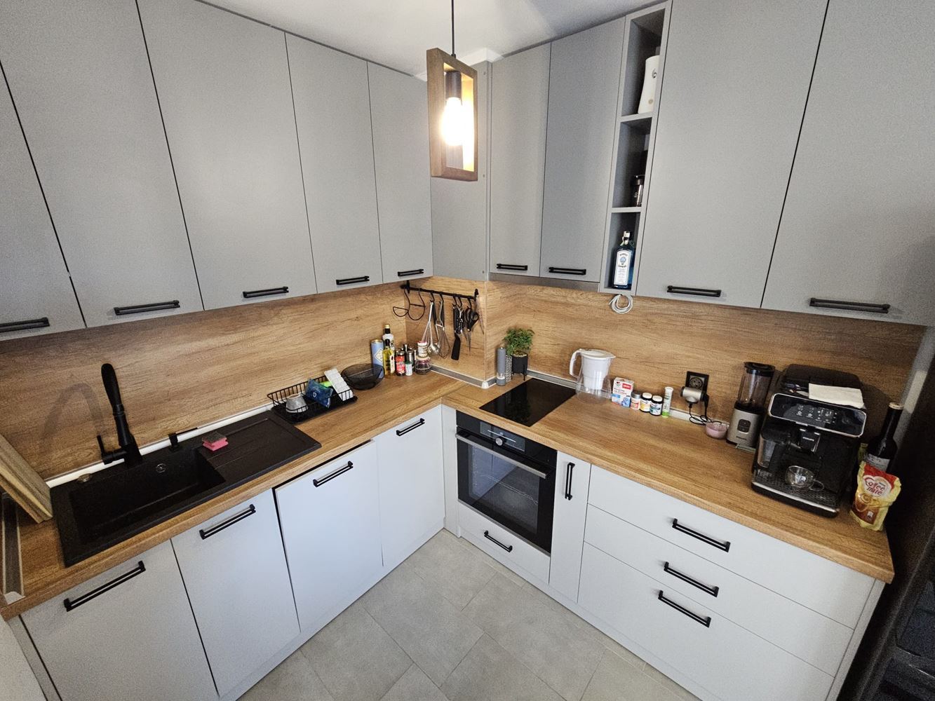 Prostorný a světlý byt se dvěma ložnicemi a dvěma velkými terasami v Meden Rudnik – ideální pro rodinu nebo investici