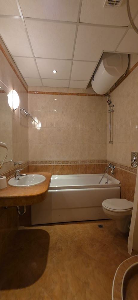 Prostorný apartmán s jednou ložnicí v první linii u moře v Pomorie