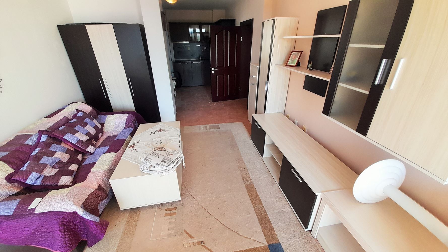 Připravený k bydlení apartmán s jednou ložnicí a nízkým poplatkem za údržbu v Sunny Beach