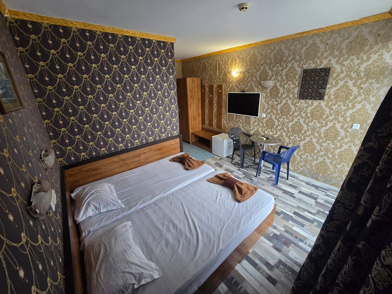 Stylové studio v centru Slunečného pobřeží s výhledem na park a město