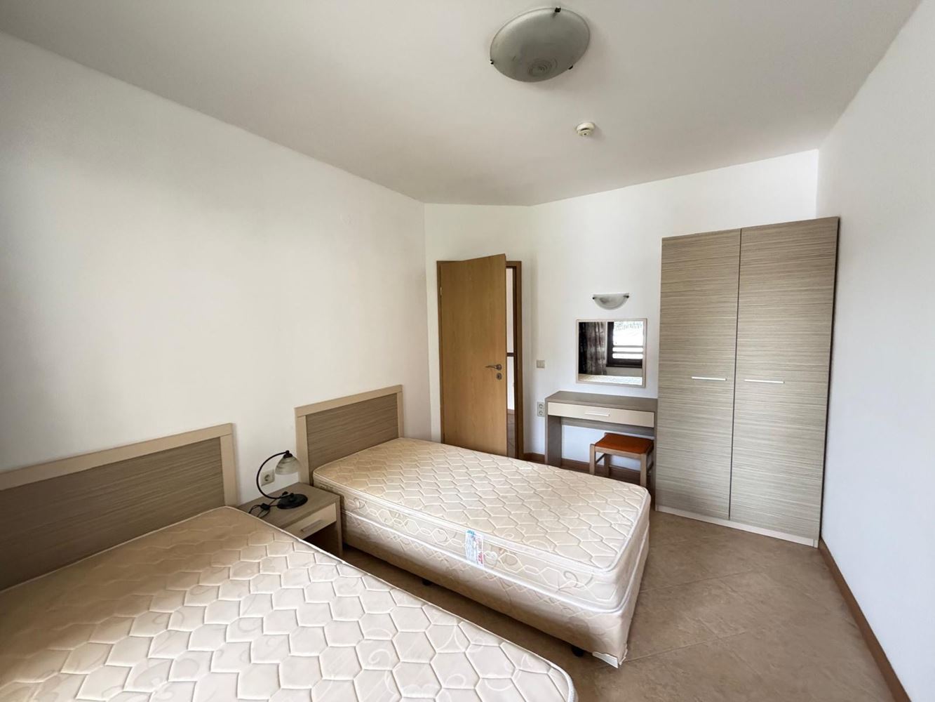 Prostorný byt s dvěma ložnicemi s přímým výstupem do vlastní zahrady v Sunny Beach – komfort, luxus a útulnost