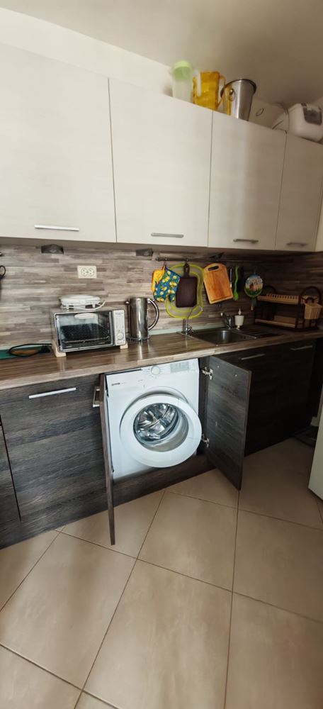 Byt se dvěma ložnicemi v komplexu s mini aquaparkem a SPA ve Slunečném pobřeží