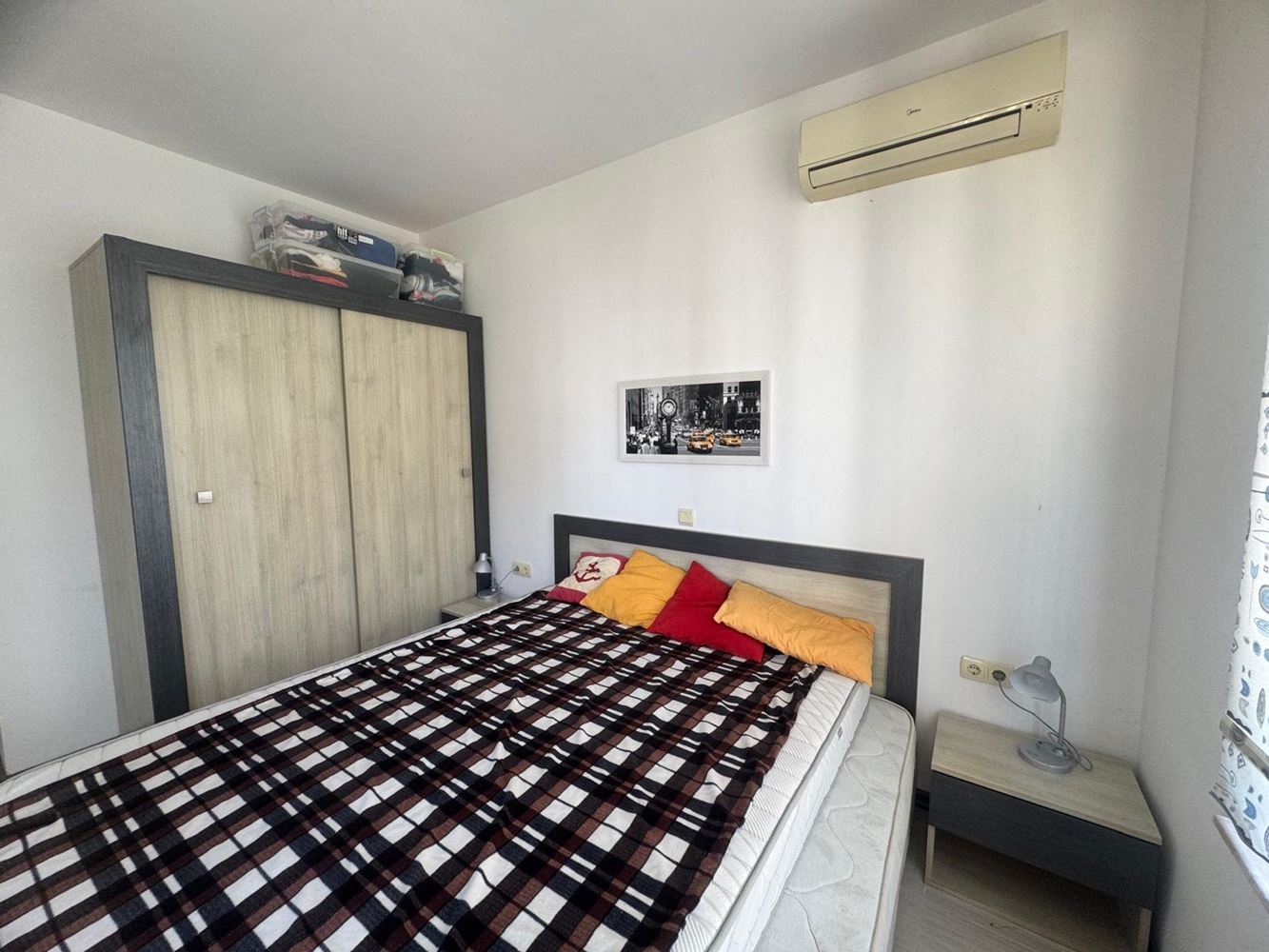 Vysněný domov u moře – apartmán se dvěma ložnicemi, skvělou polohou a širokou nabídkou vybavení