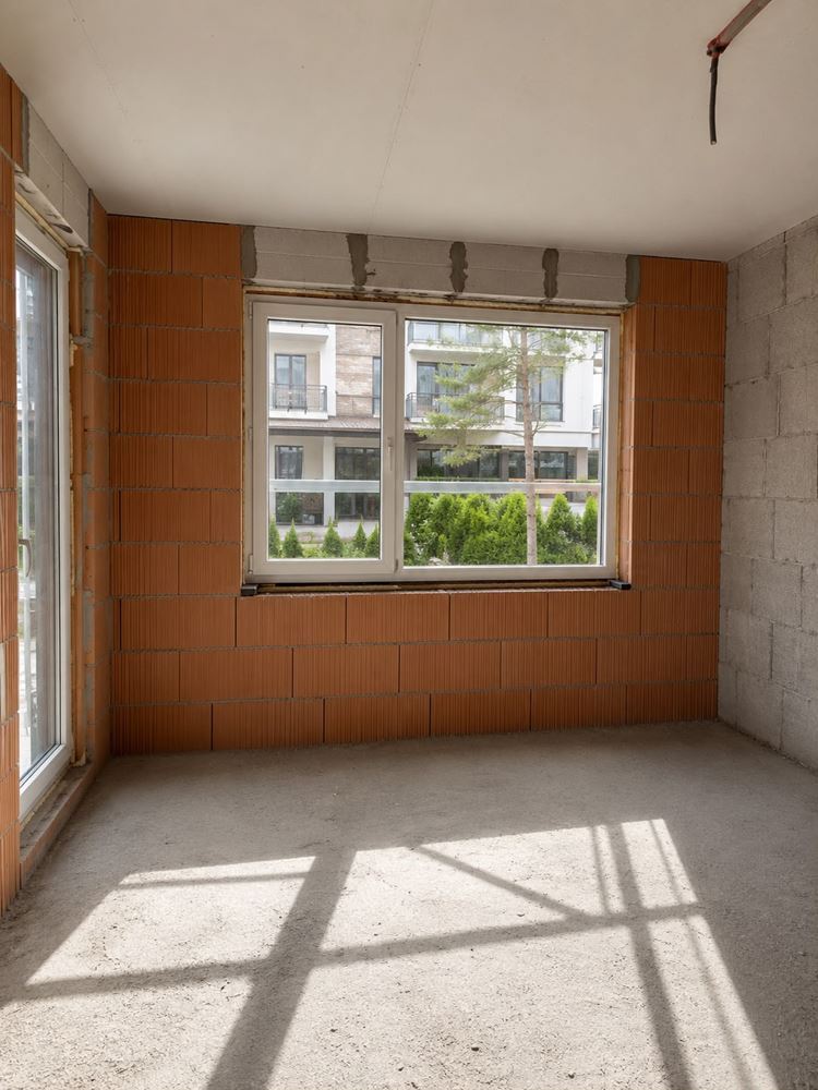 Apartmán s vlastní zahrádkou 100 m od moře v Sarafovu – novostavba před Aktem 15