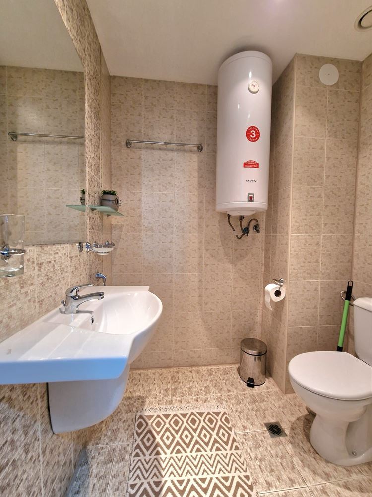 Panoramatické studio v nejvyšším patře na Slunečném pobřeží – klid, prostor a pocit svobody