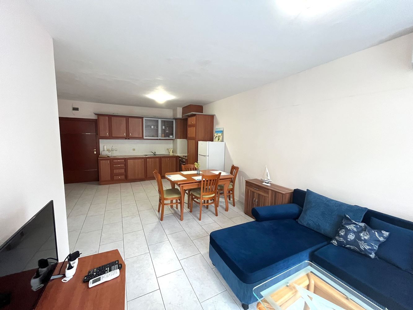 Skvělý apartmán s jednou ložnicí v srdci Nesebaru s velkou terasou a krásným výhledem