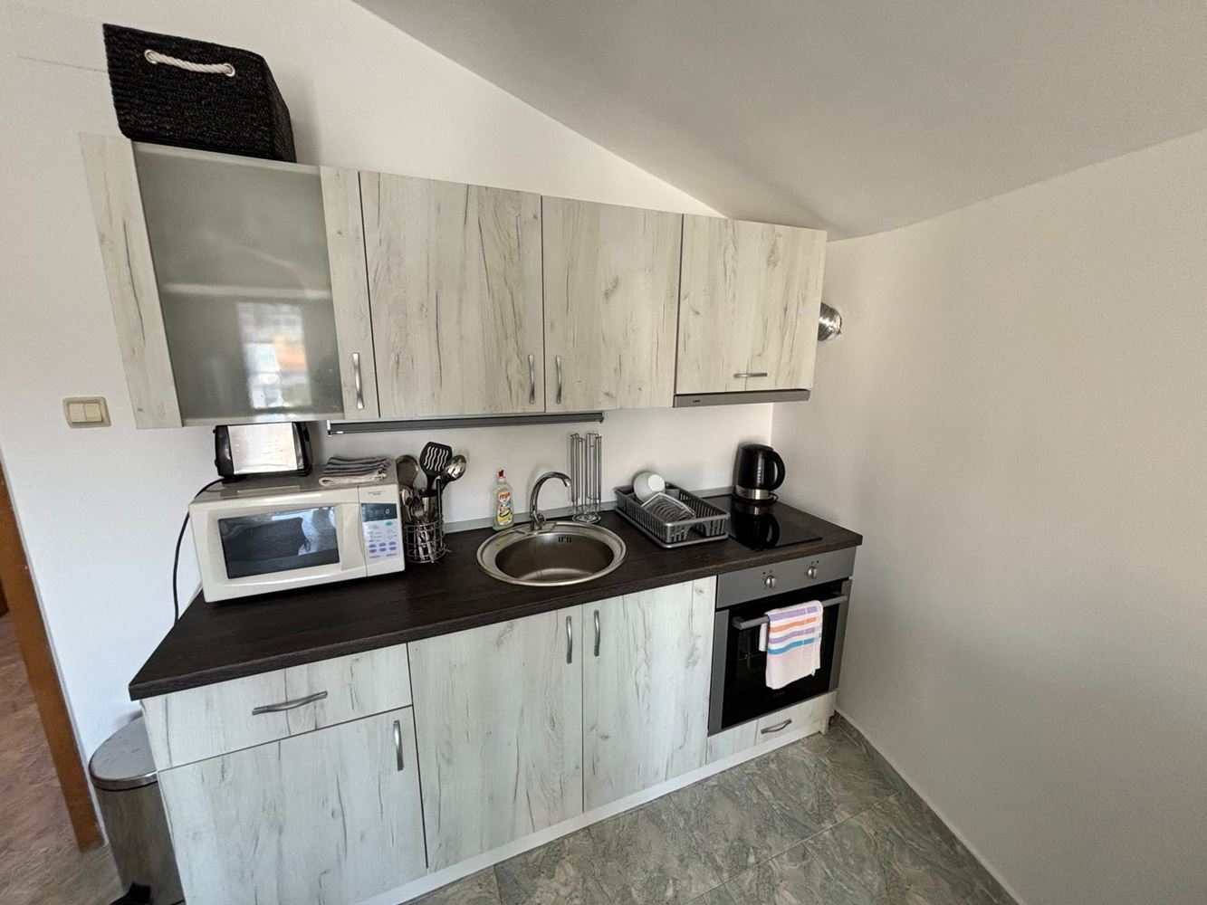 Apartmán se dvěma ložnicemi a panoramatickým výhledem na moře ve Sveti Vlas