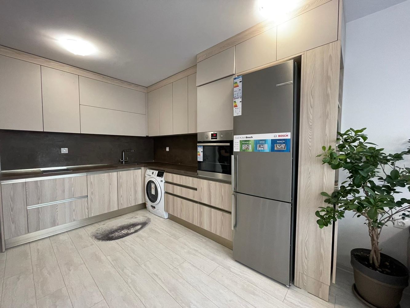 Zařízený apartmán s jednou ložnicí bez poplatku za údržbu v Sarafovu