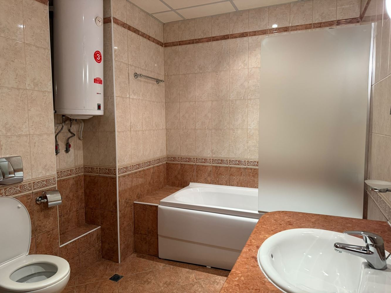 Prostorný apartmán s jednou ložnicí v první linii v Pomorie