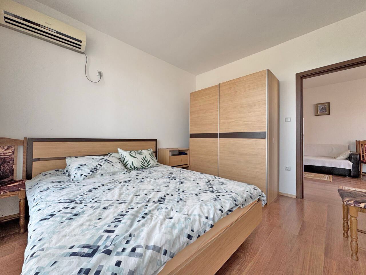 Prostorný apartmán se dvěma ložnicemi – komfort, klid a vynikající vybavení v moderním komplexu