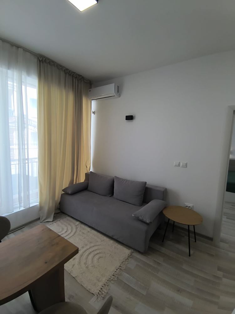 Nový apartmán s jednou ložnicí ve Sveti Vlas – moderní bydlení bez poplatku za údržbu, připravené k nastěhování