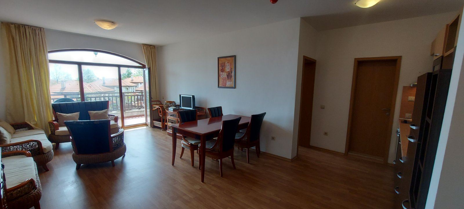 2+kk apartmán s panoramatickým výhledem na moře v Aheloy – komfort, prostor a klid