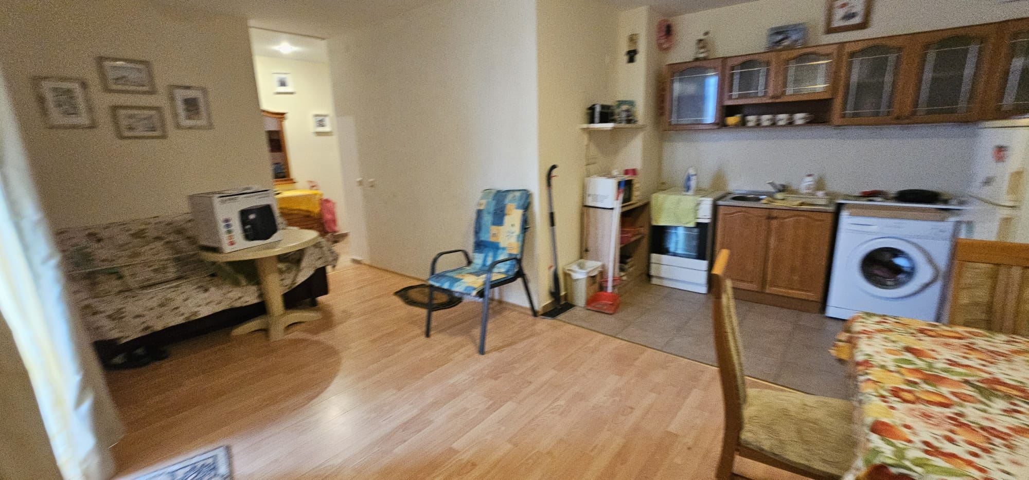 Harmonie komfortu a vybavení – byt s jednou ložnicí v srdci Slunečného pobřeží