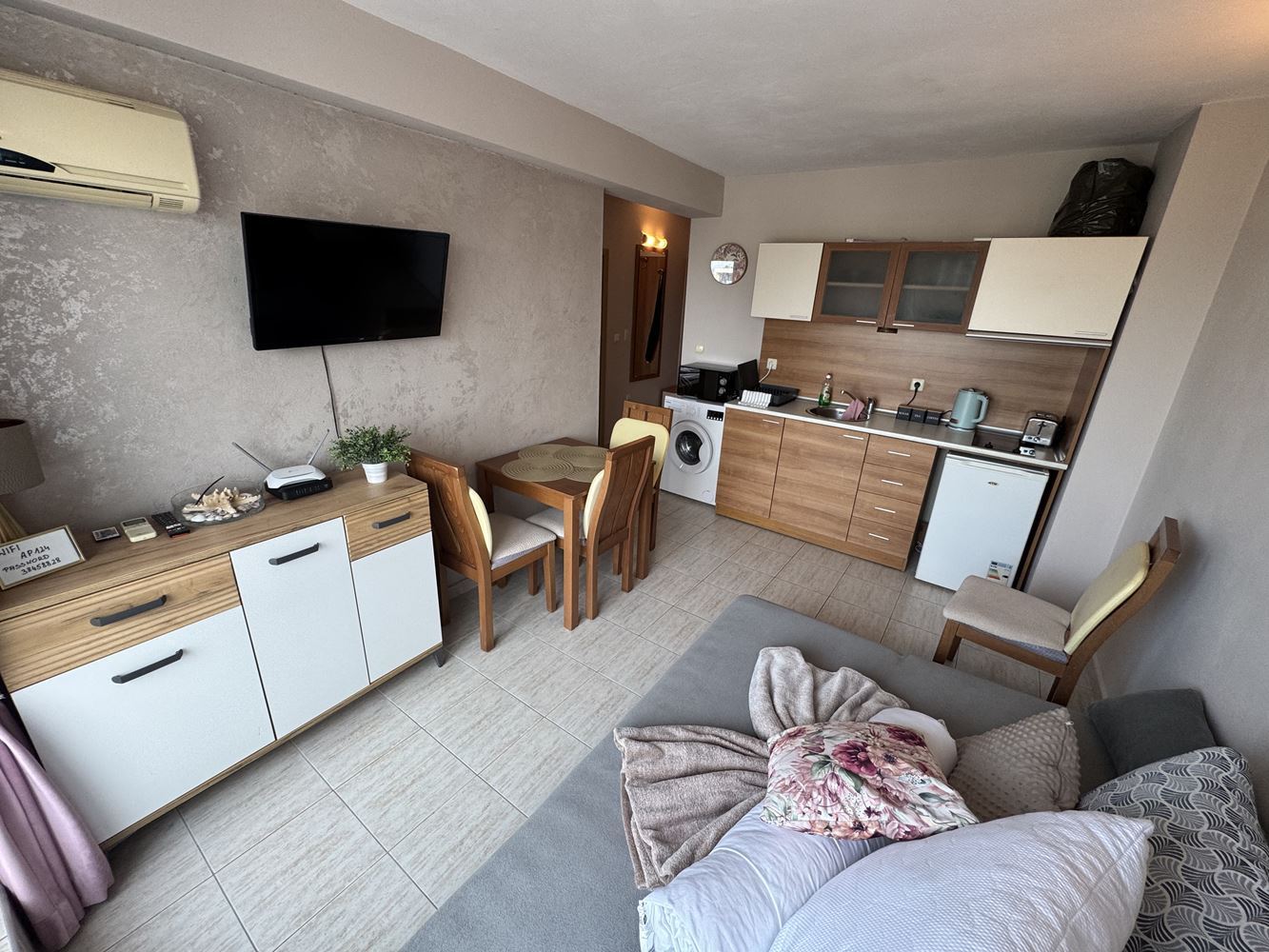 Apartmán s jednou ložnicí a panoramatickým výhledem v srdci Slunečného pobřeží