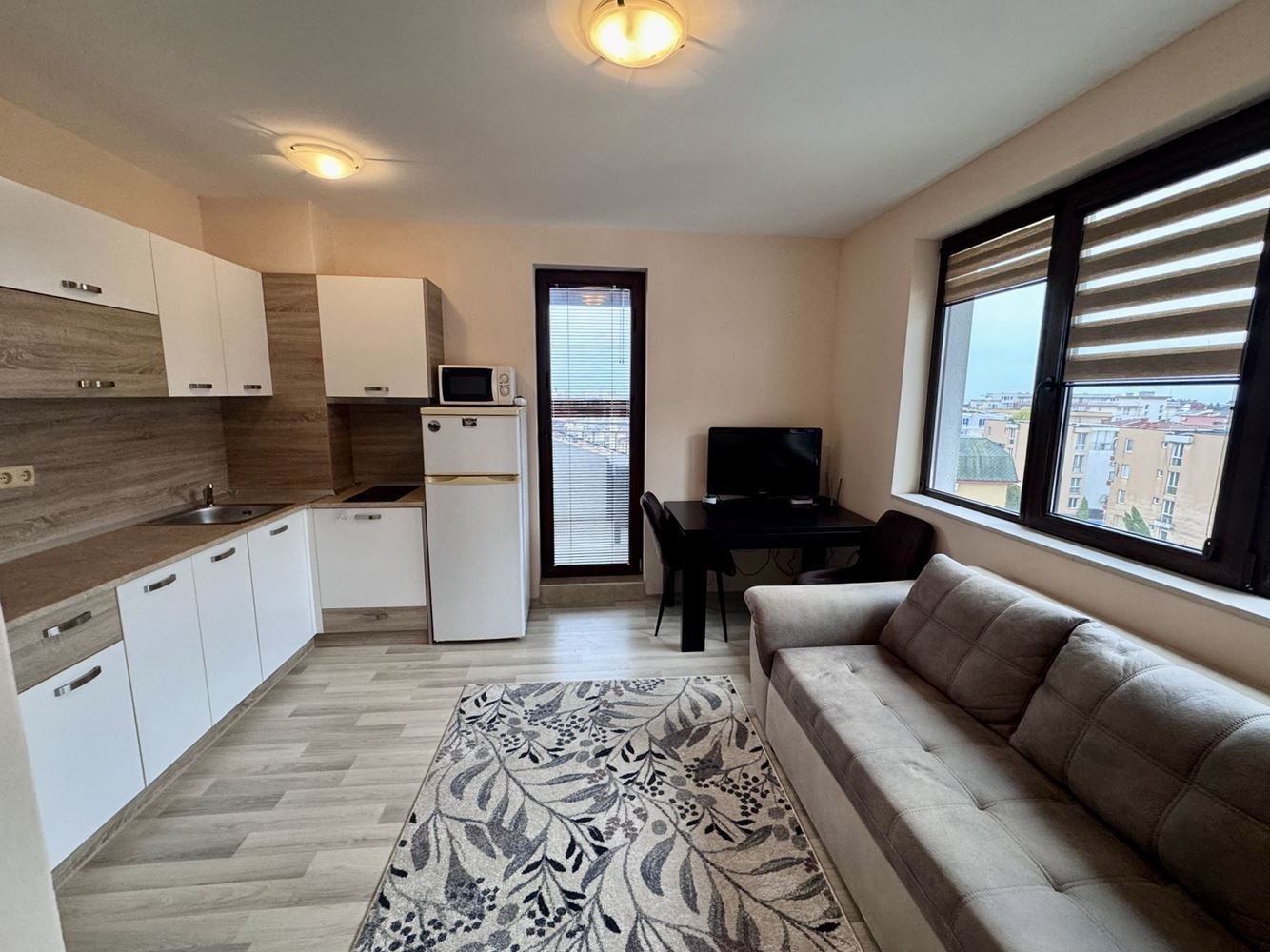 Apartmán s jednou ložnicí a panoramatickým výhledem na moře v Nesebaru – pouze 200 m od pláže, skvělá investice i domov u moře