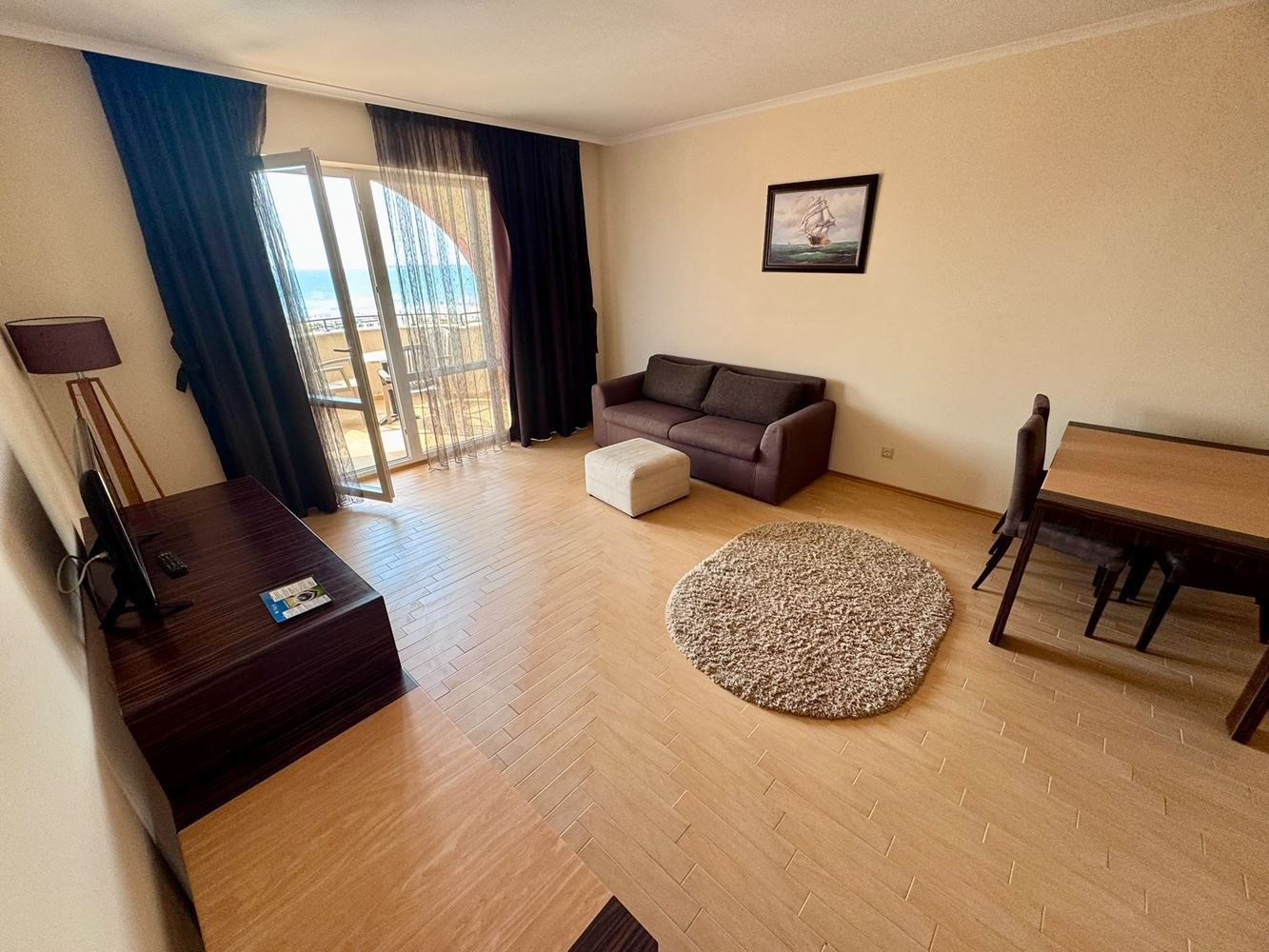 Apartmán s jednou ložnicí v první linii s panoramatickým výhledem na moře na Slunečném pobřeží