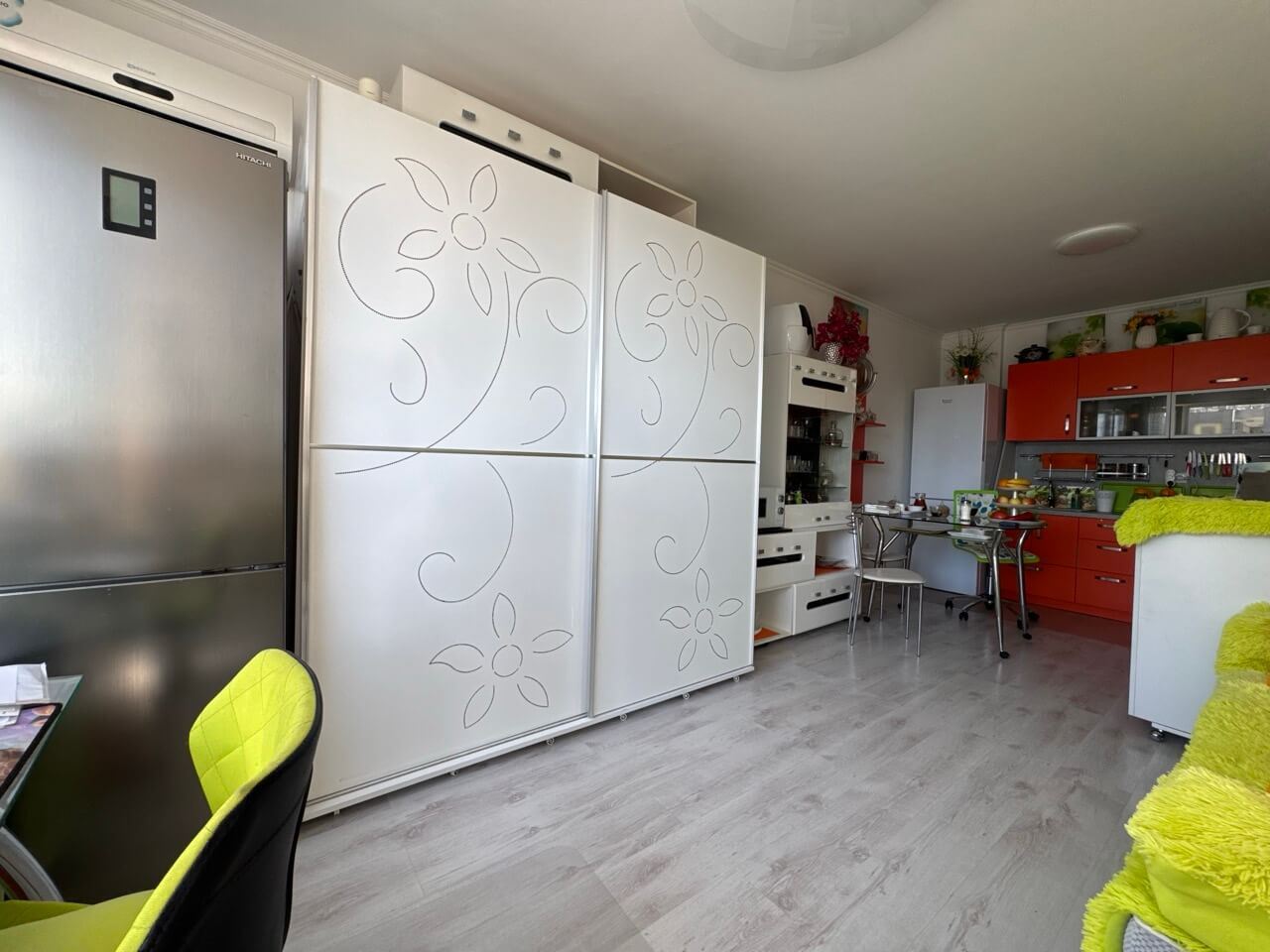 Prostorné zařízené studio ve Sveti Vlas – 200 metrů od pláže, s luxusním SPA centrem a vynikajícím vybavením