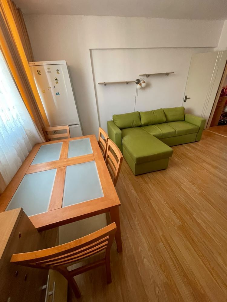 Zařízený apartmán s jednou ložnicí ve Slunečném pobřeží – výborná lokalita a vybavení