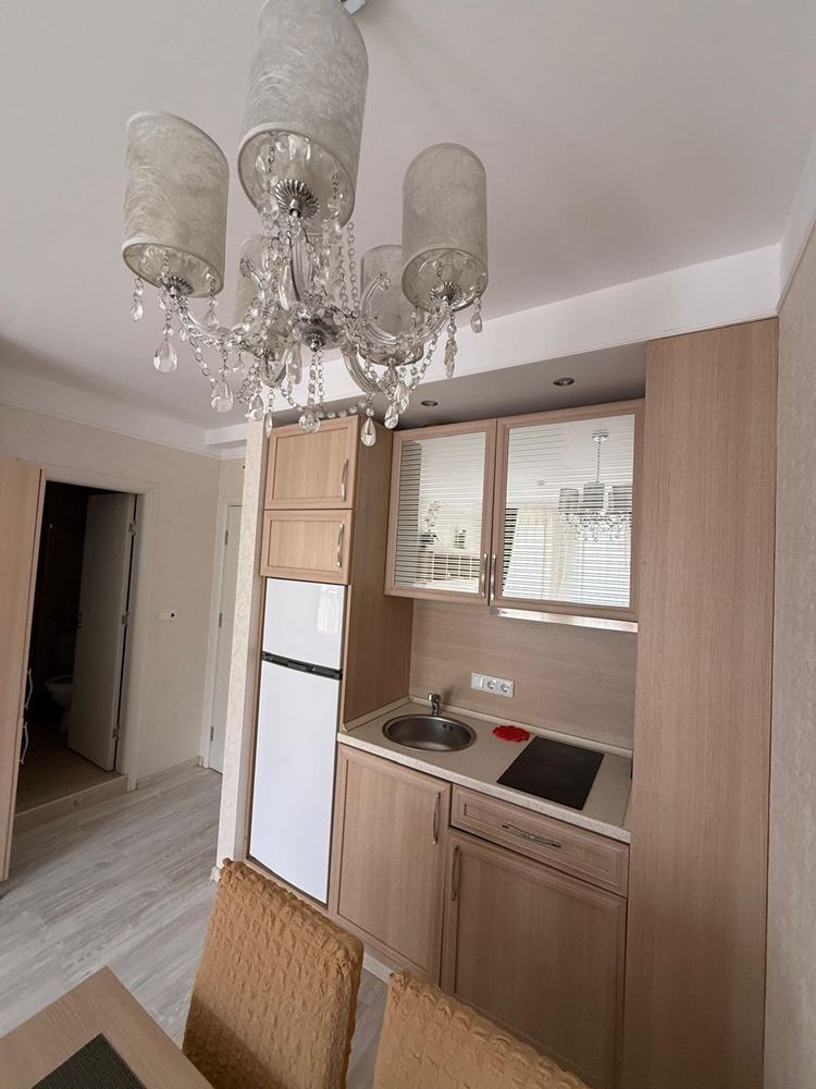 Apartmán s jednou ložnicí v luxusním komplexu ve Slunečném pobřeží s působivými bazény a odpočinkovými zónami