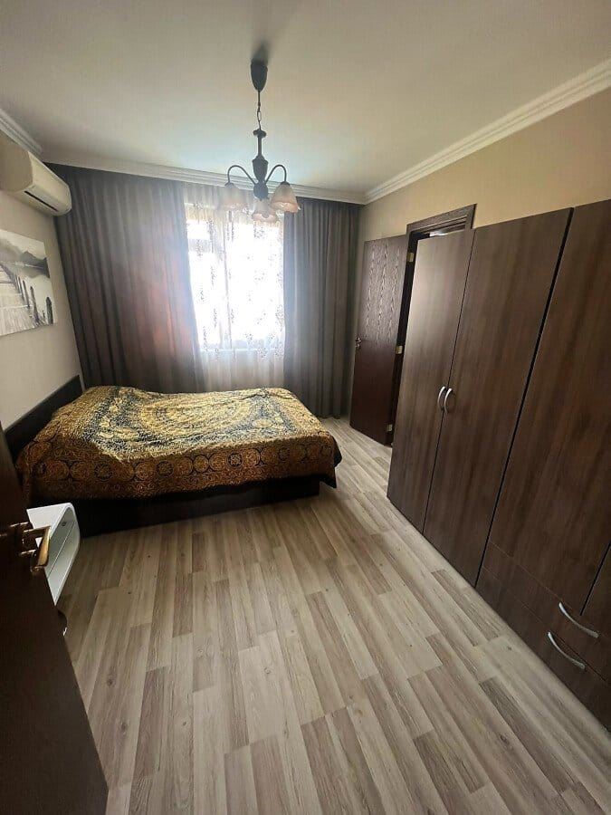 Prostorný čtyřpokojový apartmán s jedinečným panoramatickým výhledem na celý záliv ve Sveti Vlas