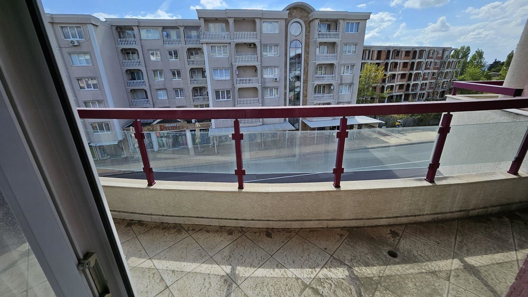 Apartmán s jednou ložnicí v Nesebaru s vybavením a vynikajícím zázemím v komplexu