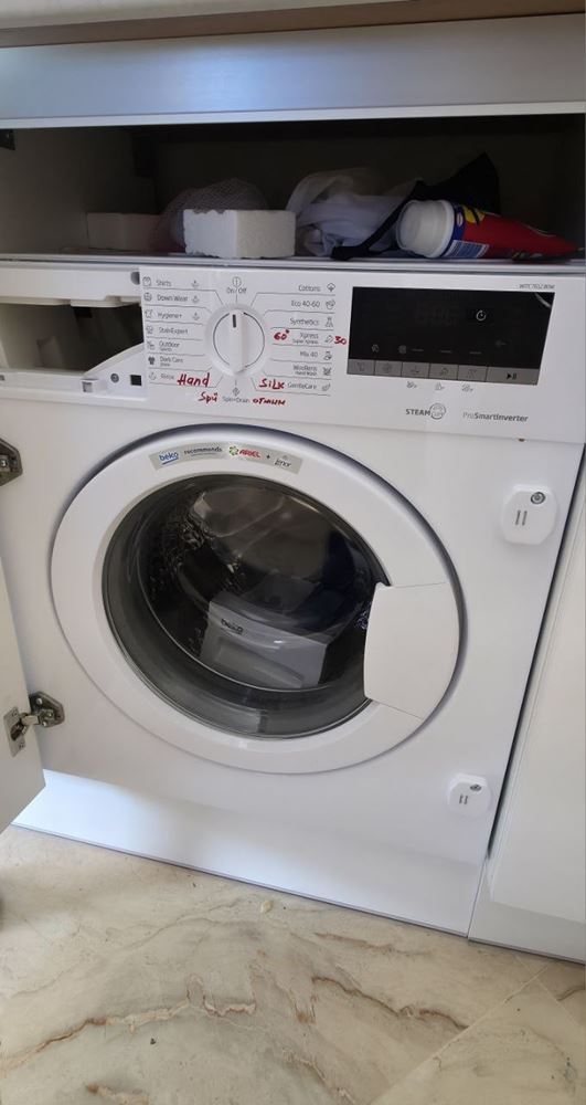 Apartmán se dvěma ložnicemi a velkou panoramatickou terasou ve stylovém komplexu v Sunny Beach
