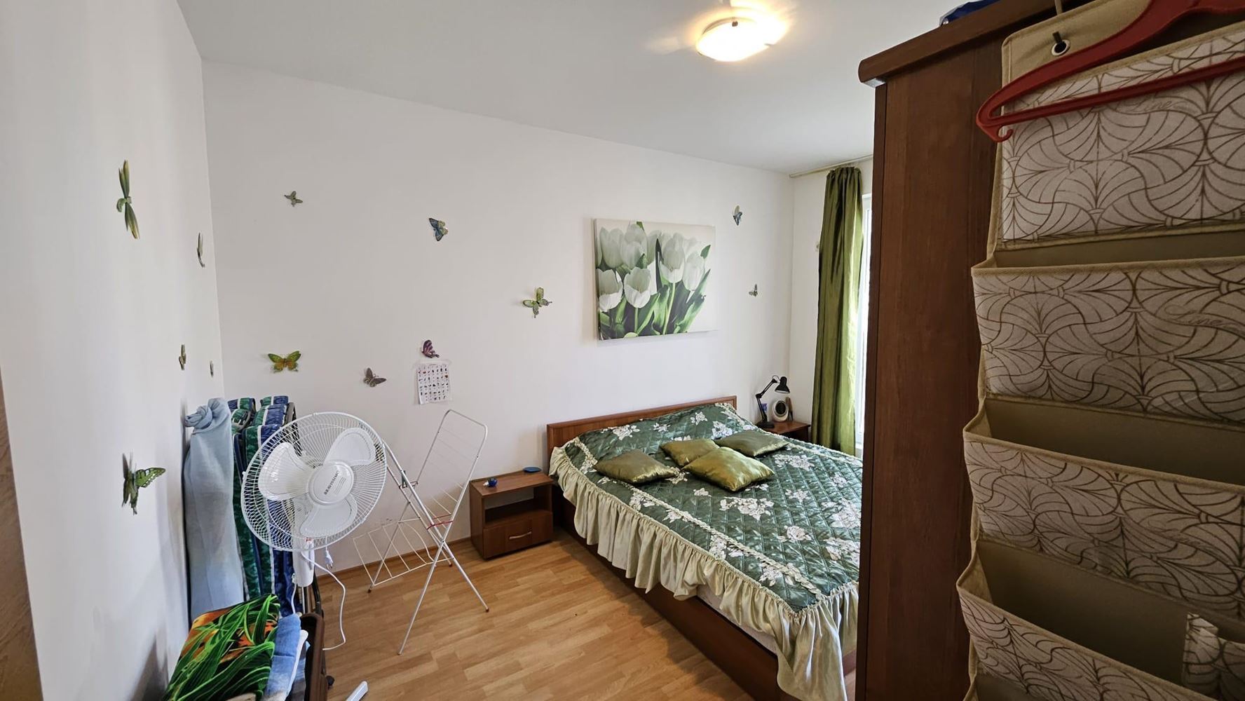 Moderní byt s jednou ložnicí v uzavřeném komplexu s bazény a vodními atrakcemi v oblasti Slunečného pobřeží