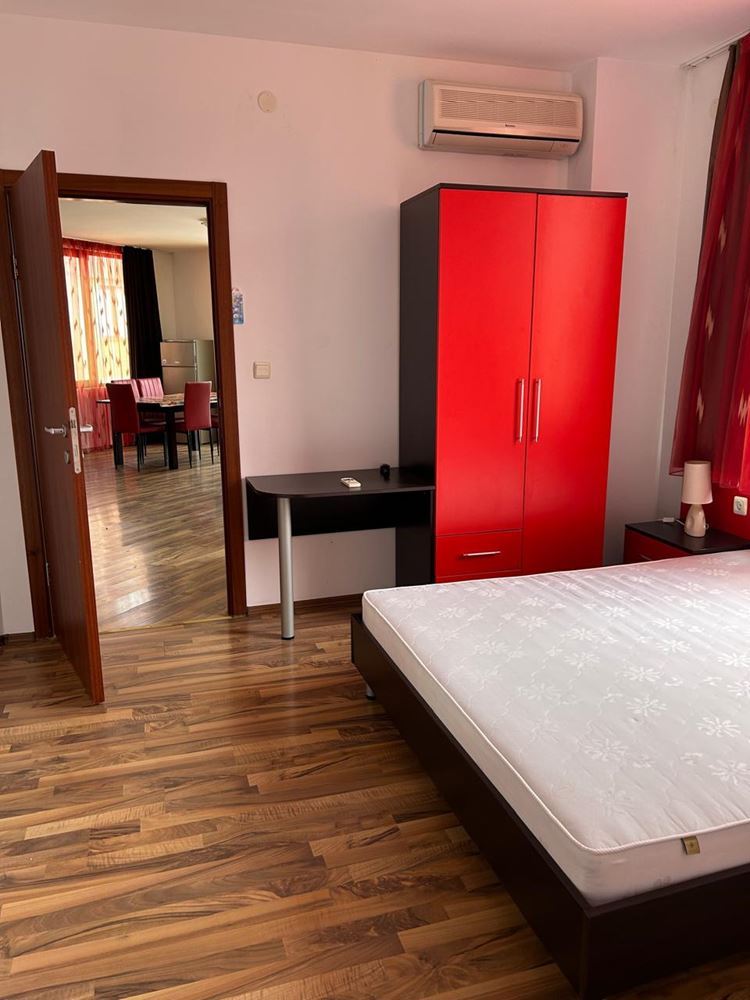 Prostorný apartmán se dvěma ložnicemi a panoramatickým výhledem na moře v Sveti Vlas