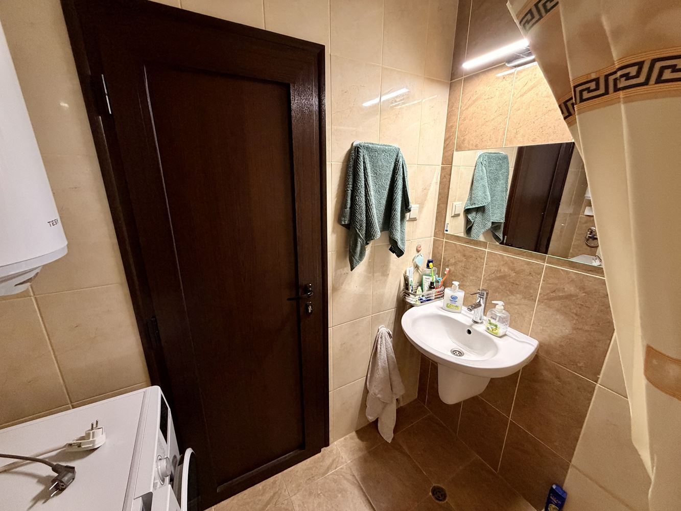 Prostorný apartmán s jednou ložnicí ve výborné lokalitě v čtvrti Černo More, Nesebar