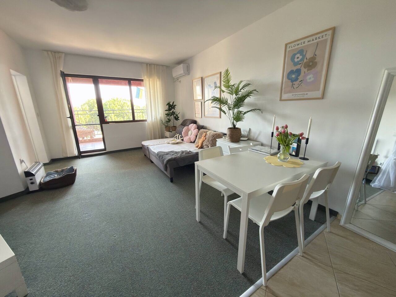 Prostorný třípokojový byt s přímým výhledem na moře v Aheloy – komfort, luxus a pohodlí pro celou rodinu