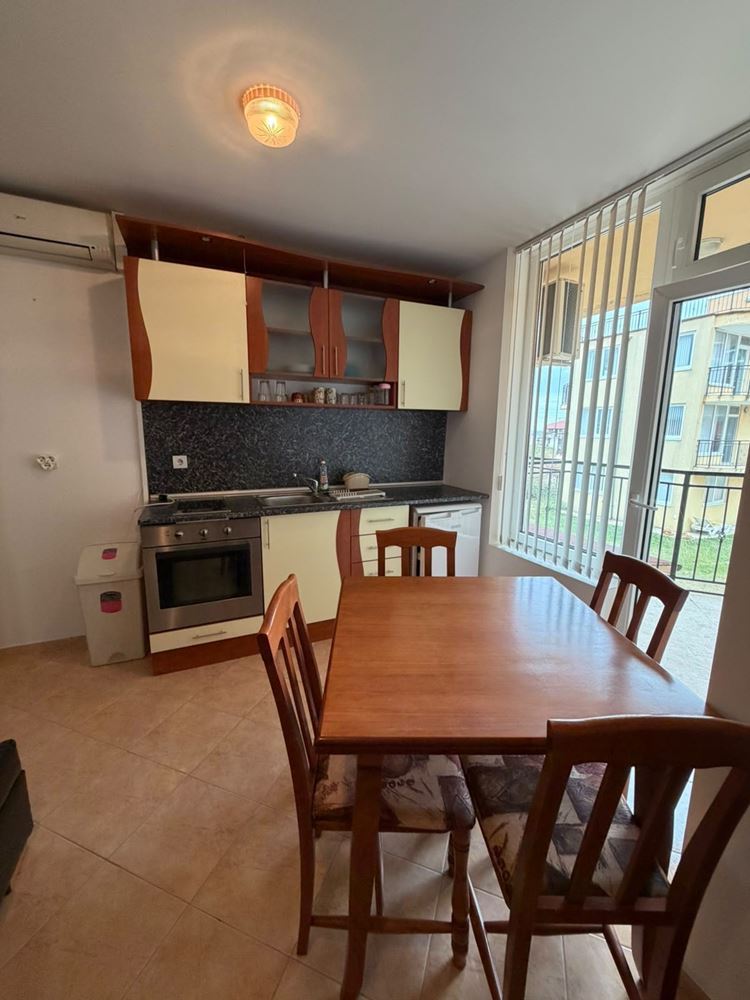 Apartmán s jednou ložnicí a výhledem na moře ve Sveti Vlas, oblast Intsaraki – útulnost a klid u moře