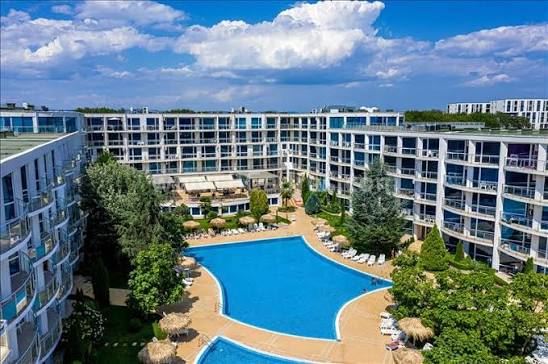 Zařízené studio v komplexu s bazénem a wellness v Sarafovu – 200 metrů od pláže