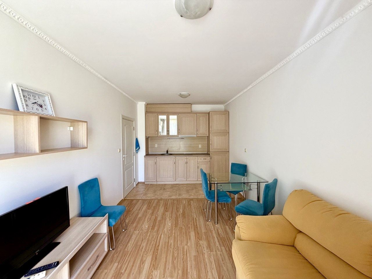 Apartmán s jednou ložnicí v Ravdě – pohodlí, klid a moře jen pár kroků od domova