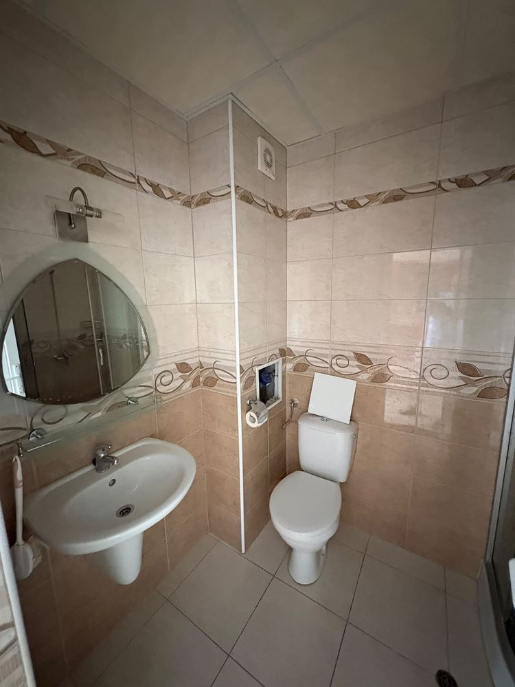 Pomorie 300 m od moře – zařízený apartmán s jednou ložnicí v komplexu s bazénem