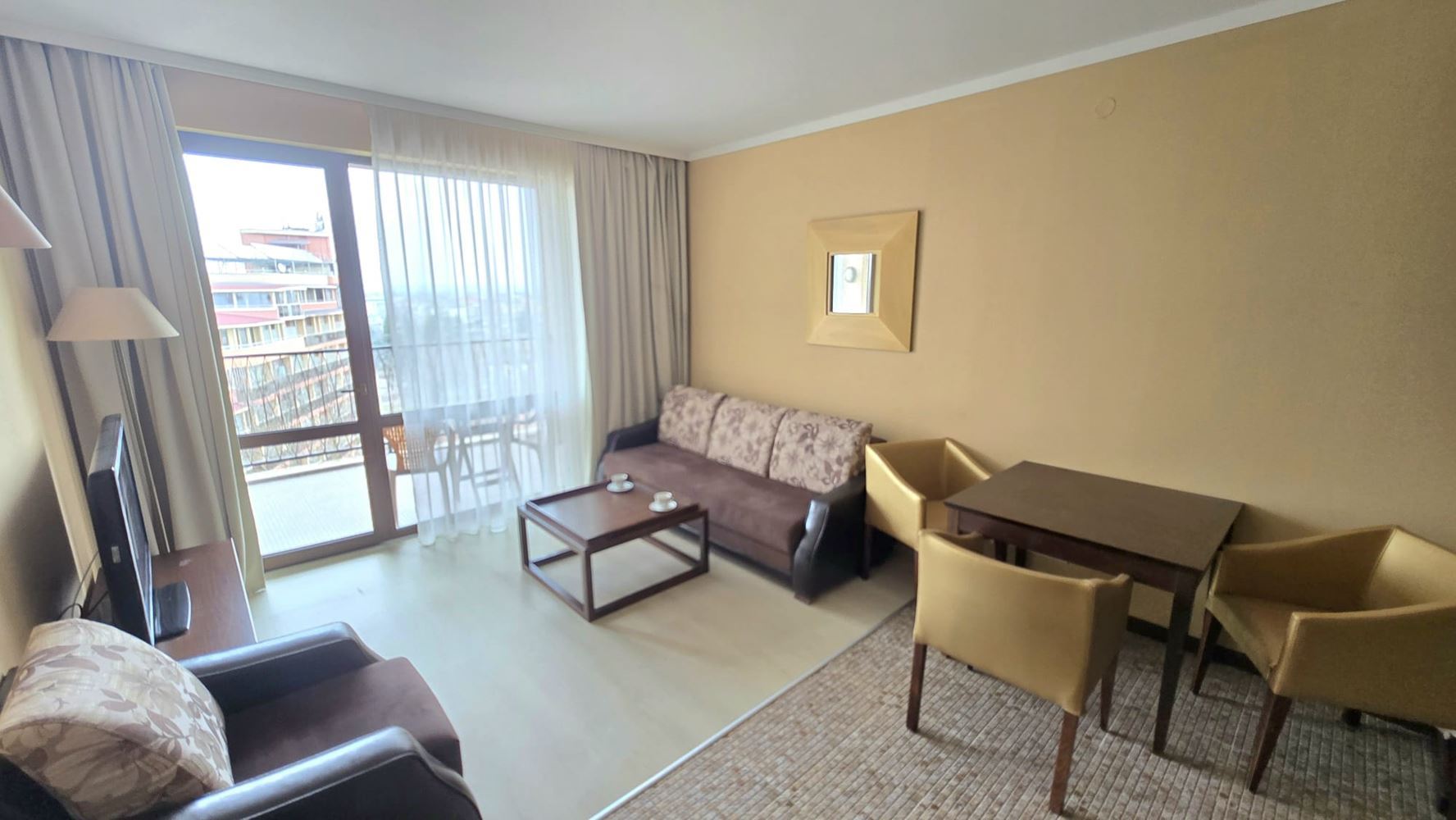 Elegantní byt s jednou ložnicí v luxusním komplexu s prémiovým vybavením v Sunny Beach